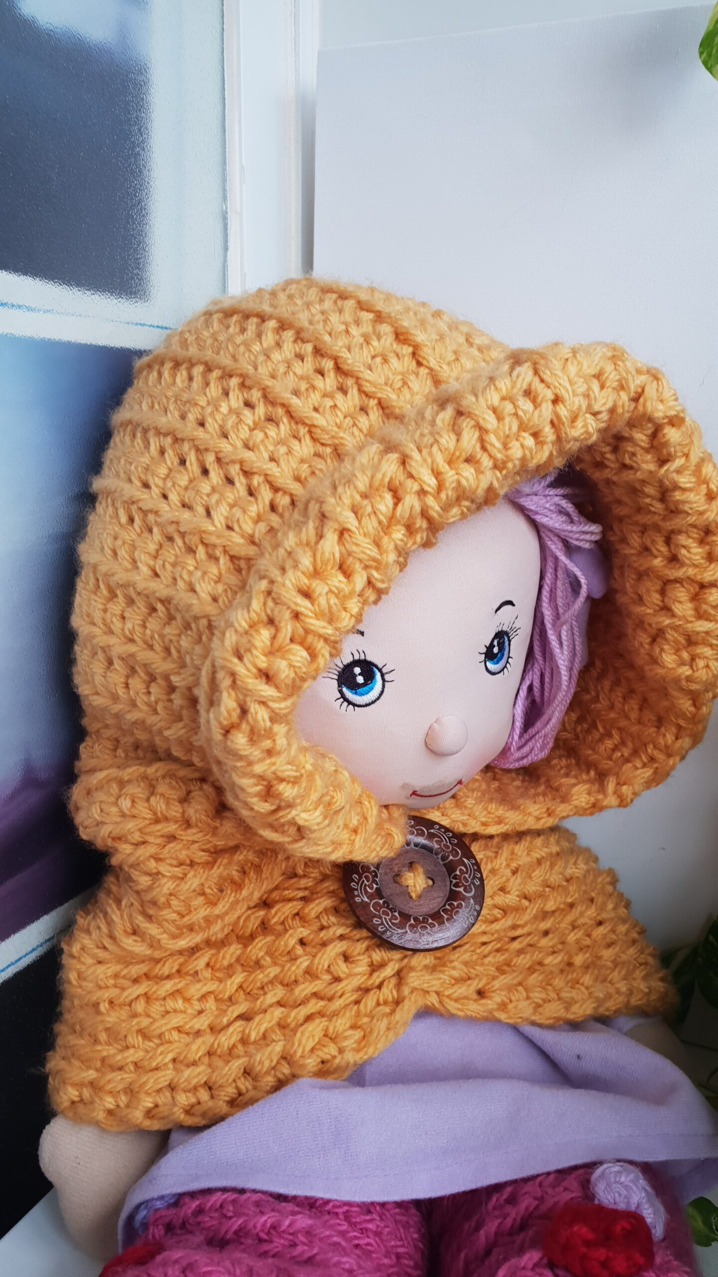 CAPUCHA ADULTO CON BOTON DE MADERA - Imagen 16