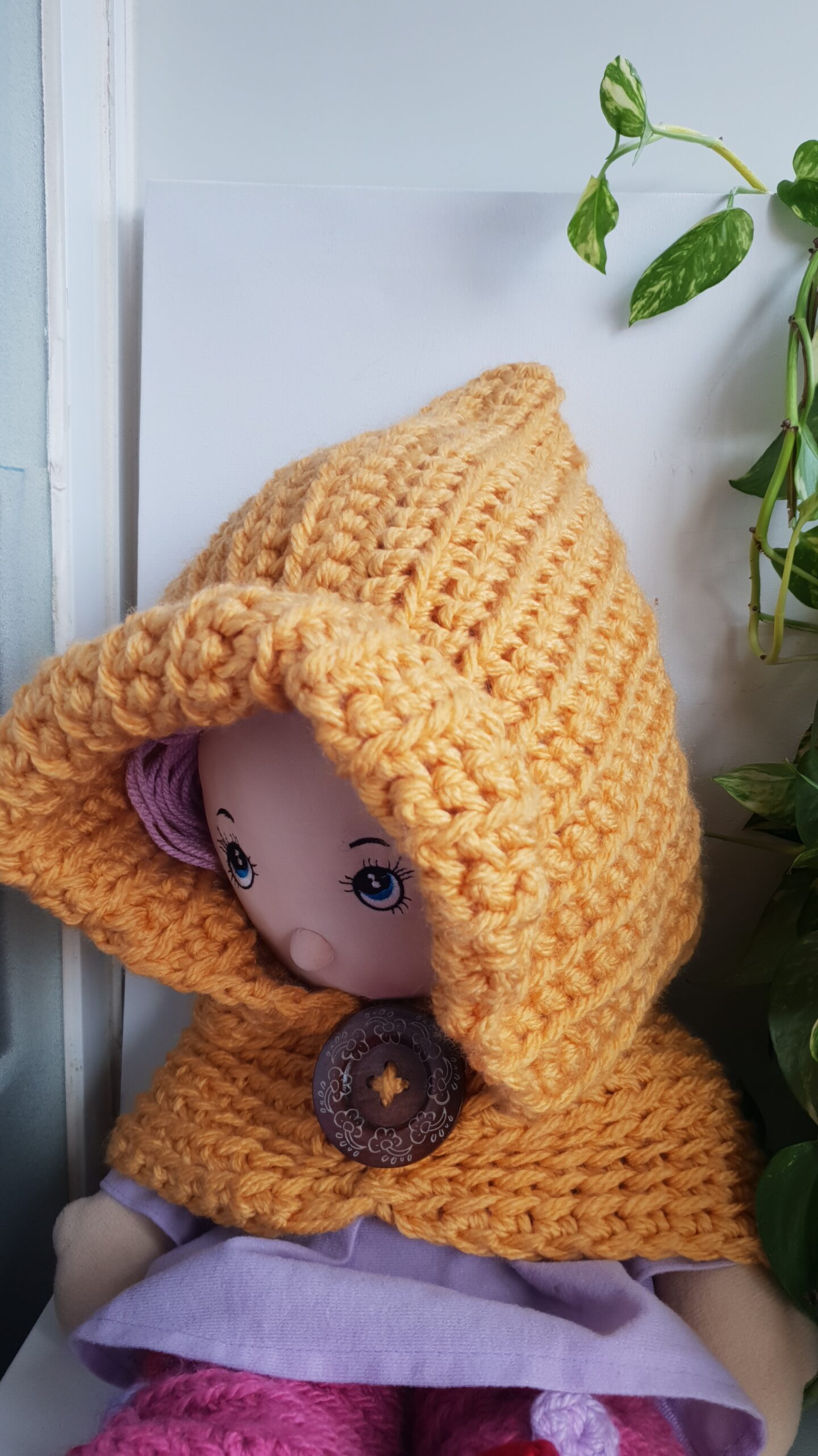 CAPUCHA ADULTO CON BOTON DE MADERA - Imagen 17