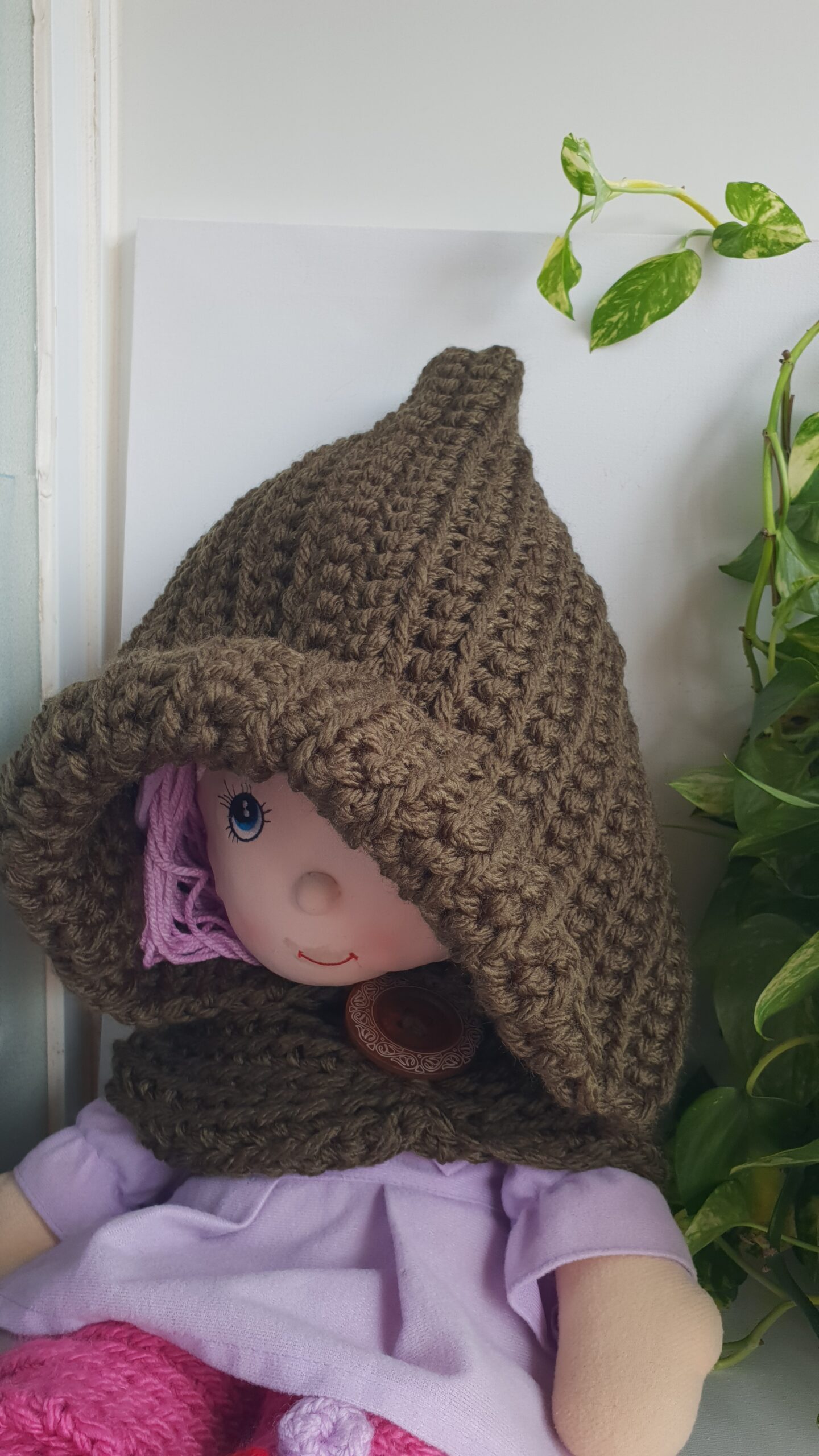 CAPUCHA ADULTO CON BOTON DE MADERA - Imagen 24